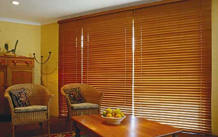 Rèm văn phòng màu vàng (RVP06)